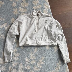 TALENTLESS White Cropped Half-Zip Pullover